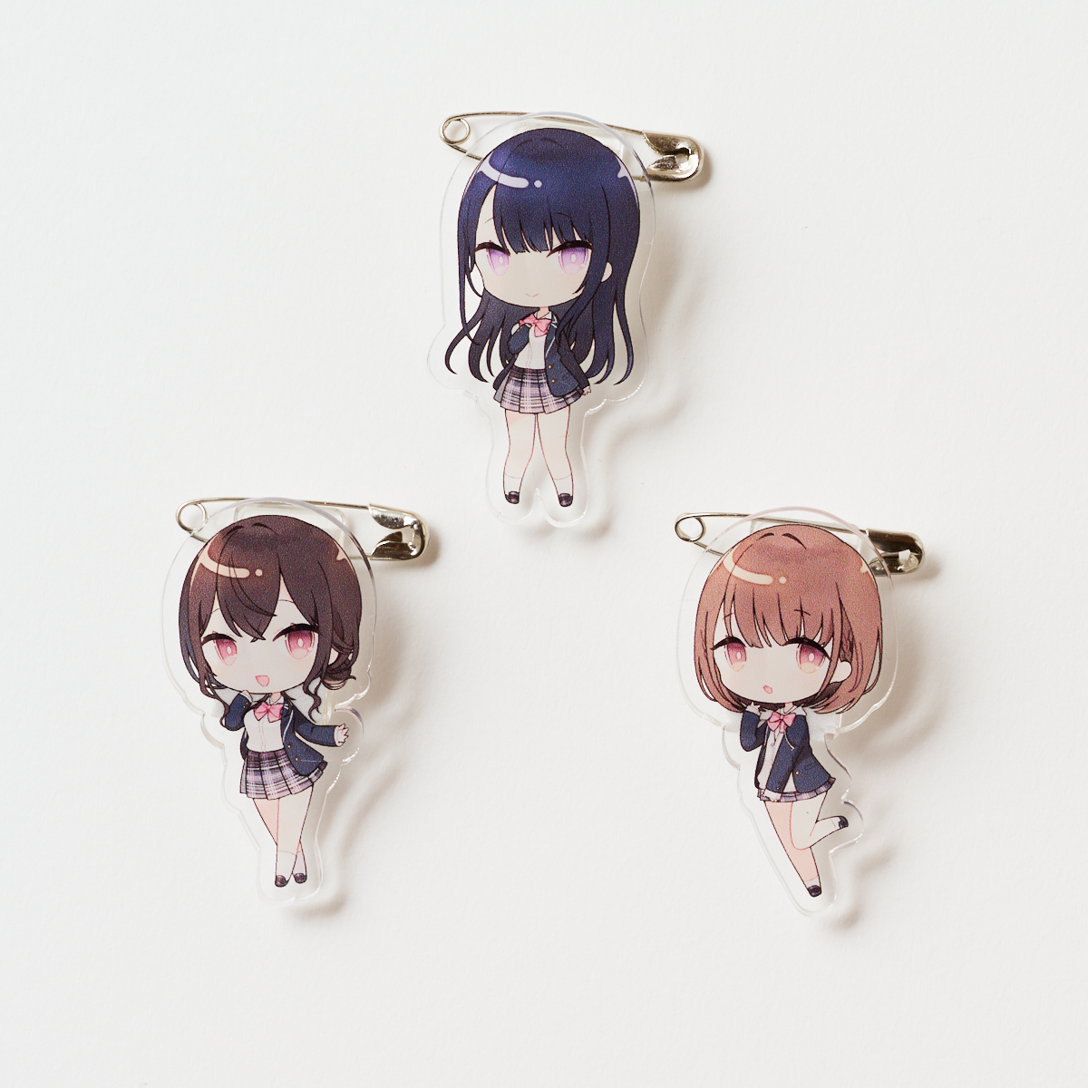 制服カノジョ「アクリルバッジ」<br>《ワンストAOHARU コレクション24'》