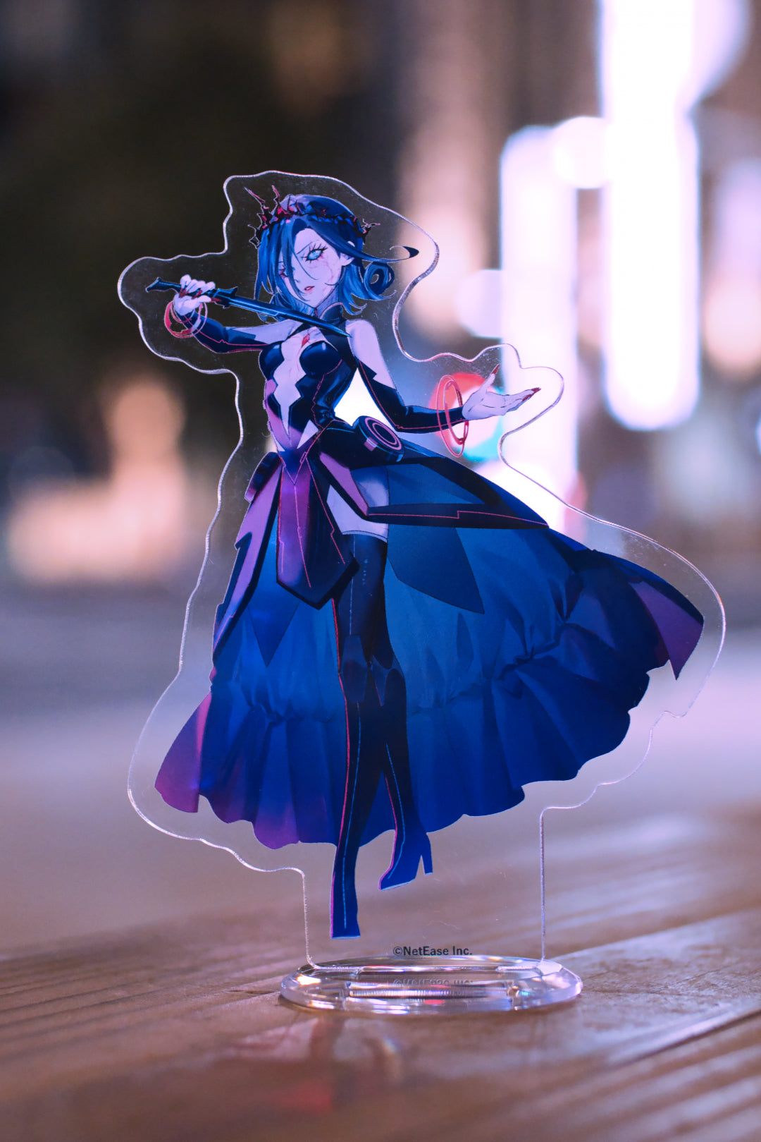 《追加販売 決定》<br>美和野らぐ×血の女王<br>「TOKYO NEO」<br>アクリルスタンド